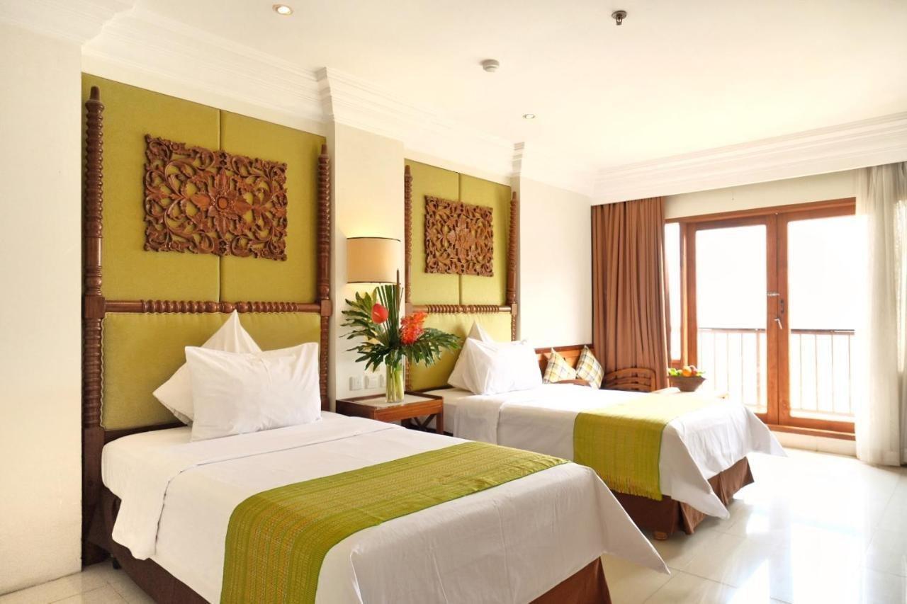 פונקאק The Grand Hill Resort-Hotel מראה חיצוני תמונה